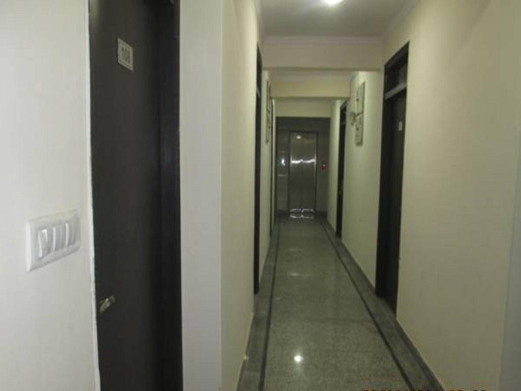 Charanpahari Hotel New Delhi Luaran gambar