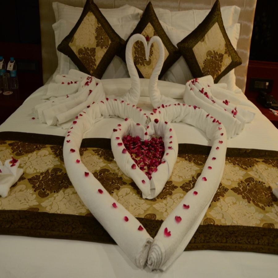 Charanpahari Hotel New Delhi Luaran gambar